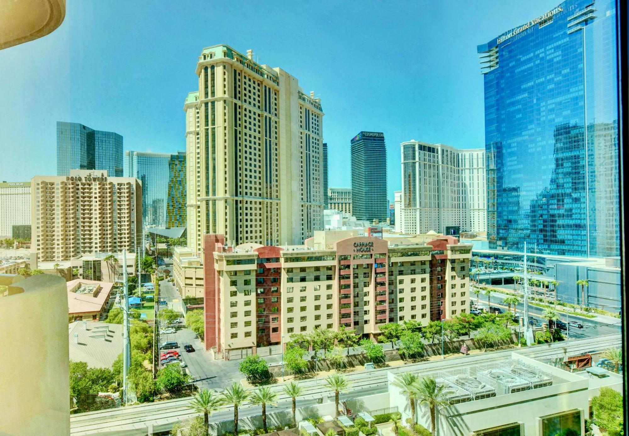 Apartamento Strip View - No Fee ! *