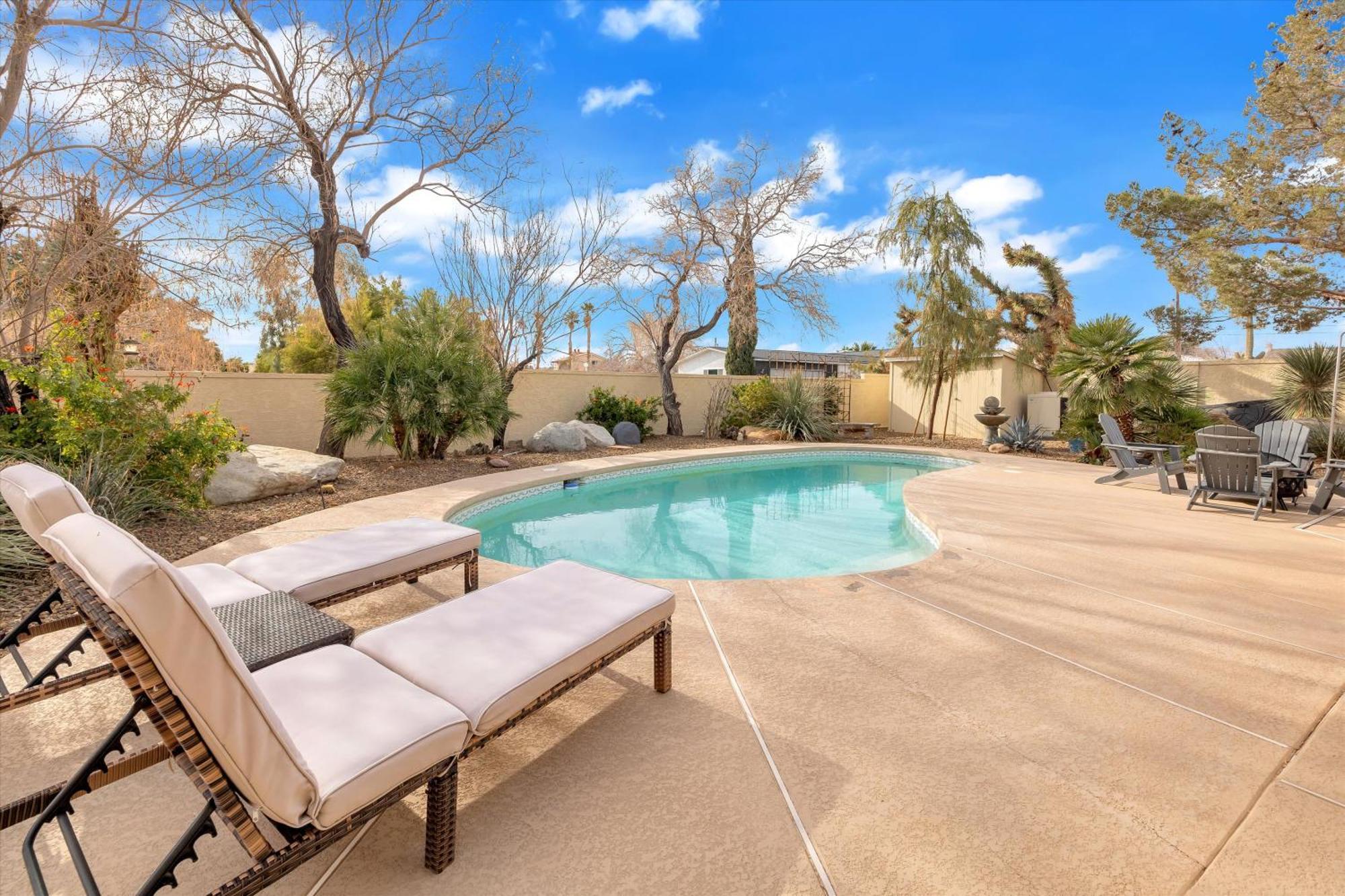Ranch Style With Pool And Villa Las Vegas