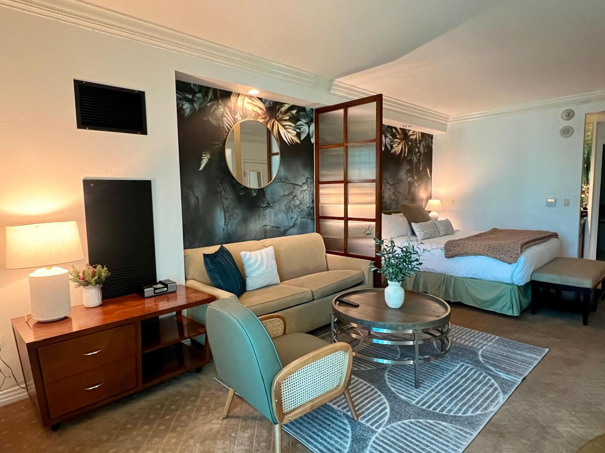 Blu Cashmere * Mgm Signature 23rd Flr W/balcony Strip View Apartahotel *