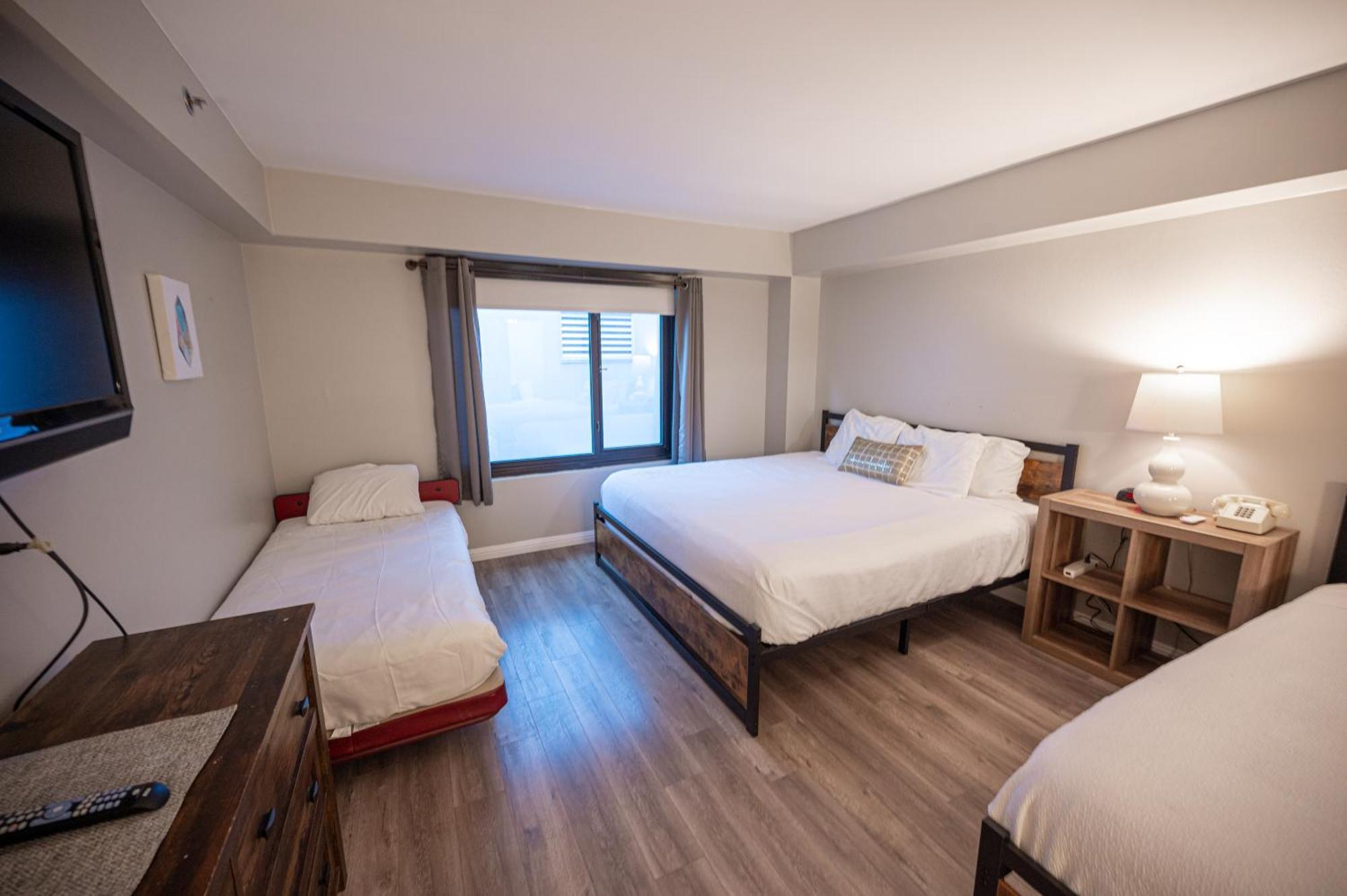Together On The Strip - 2 Bedroom 976