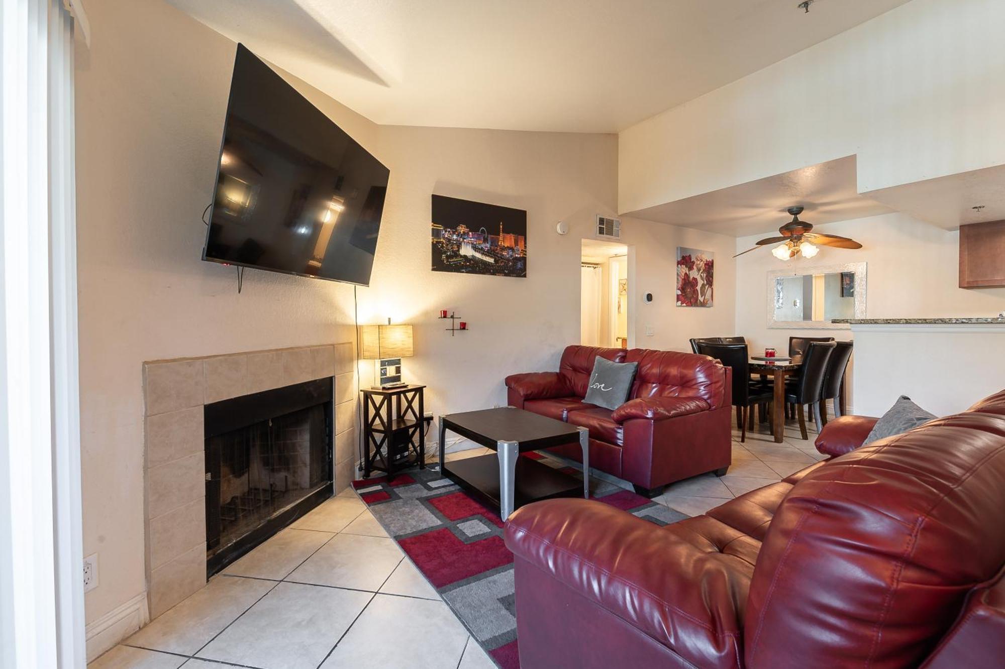 Apartamento Stylish, Cozy 2br,2ba Near Rio, Vegas Luxury *