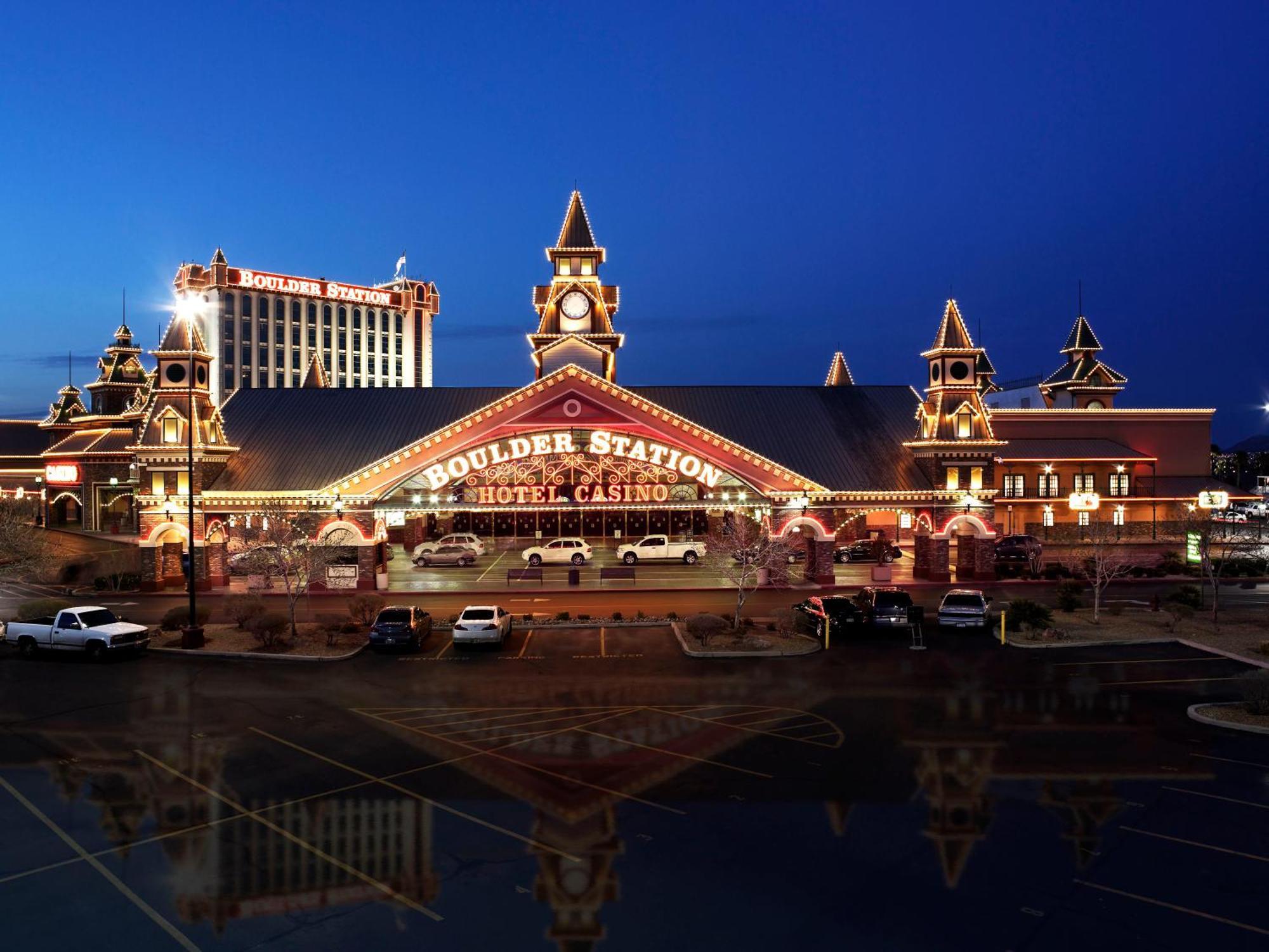 Hotel Boulder Station & Casino 3*