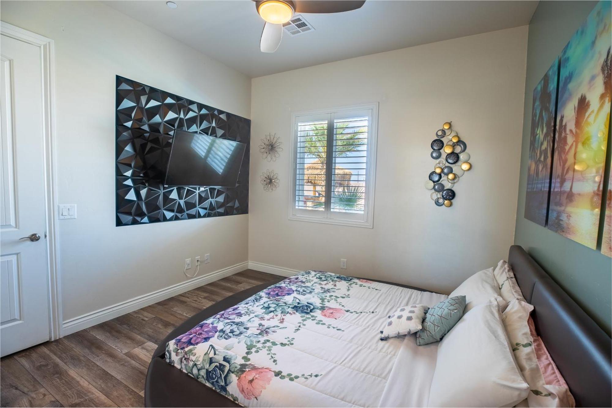 3400 Sqft House W/40ft Heated Pool/spa- Strip View * Las Vegas