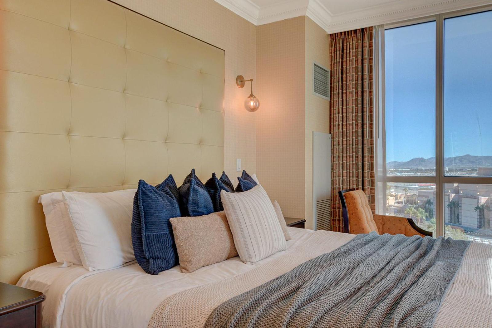 Luxe 702 Mgm Signature With Balcony Apartahotel