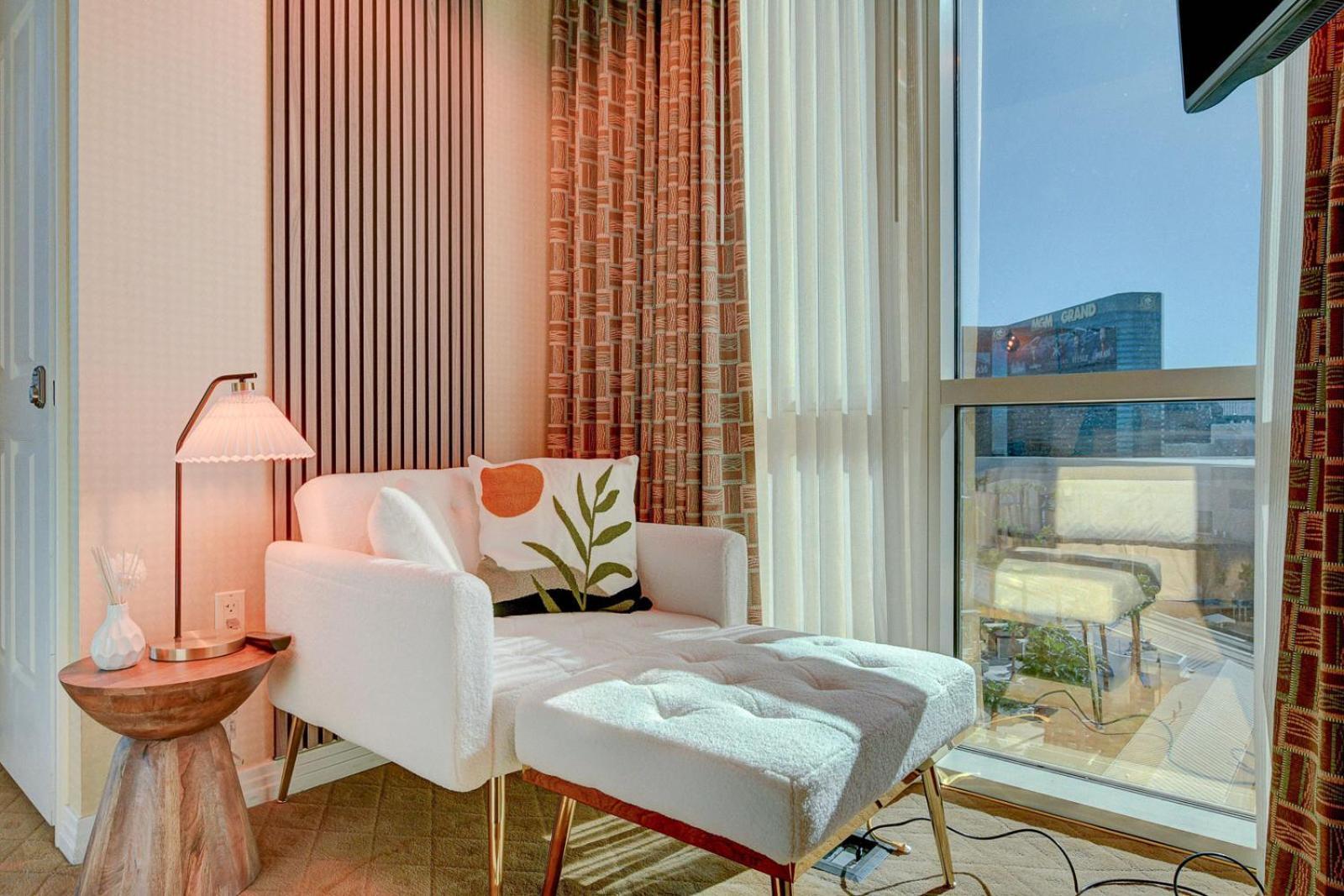 Luxe 702 Mgm Signature With Balcony Las Vegas