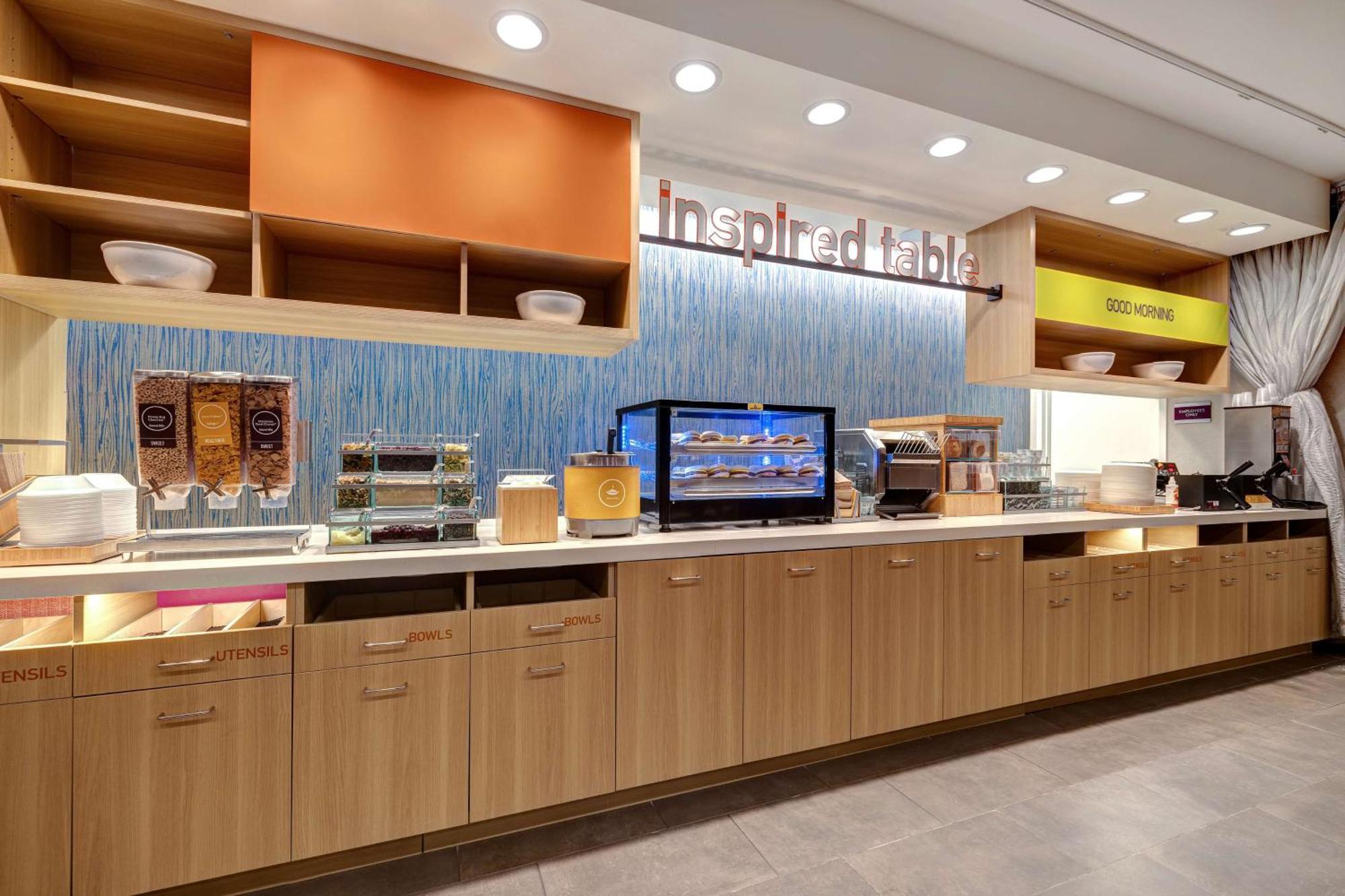 Home2 By Hilton Vegas Northwest Hotel Las Vegas