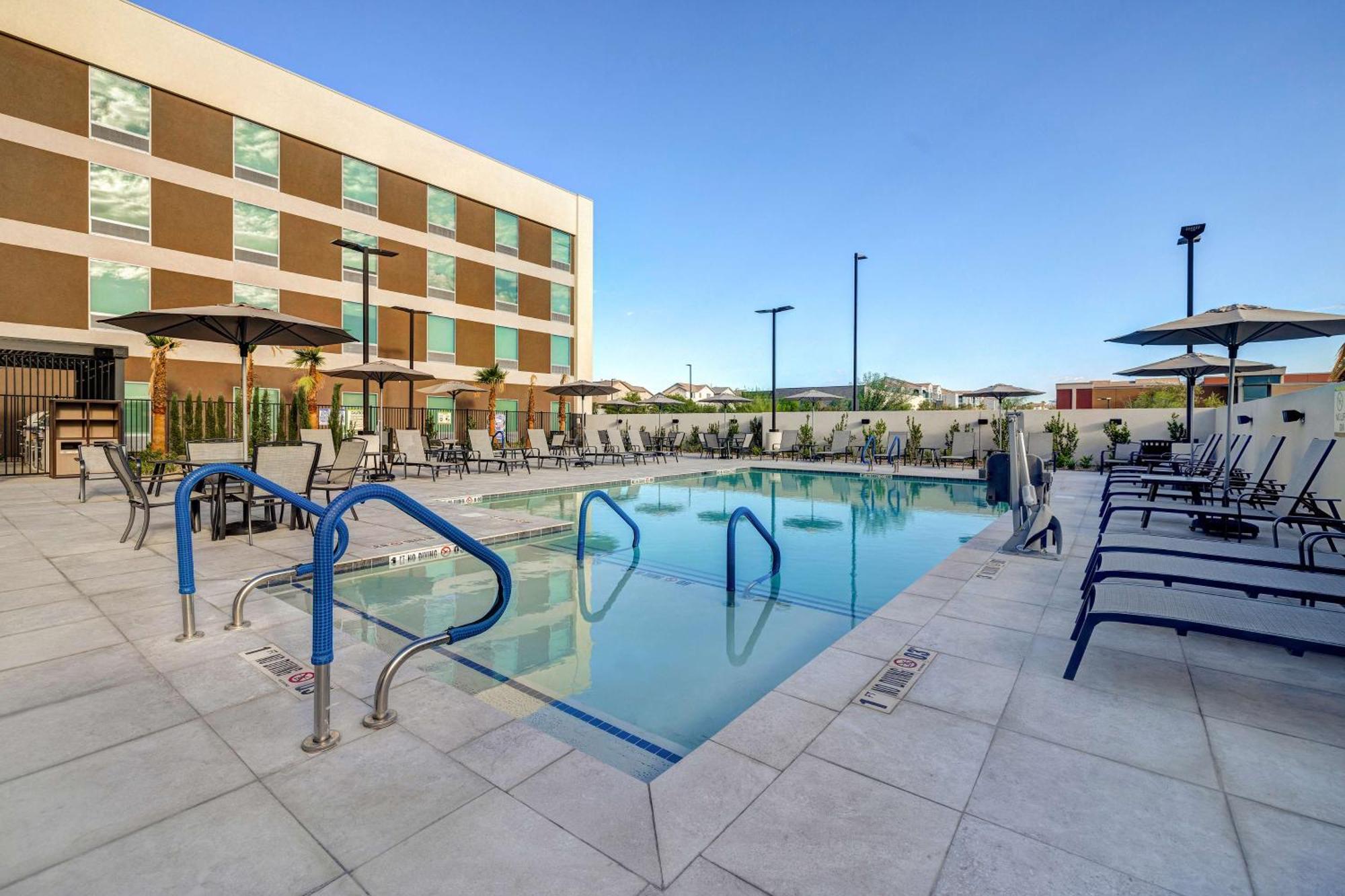 Home2 By Hilton Vegas Northwest Hotel 3*