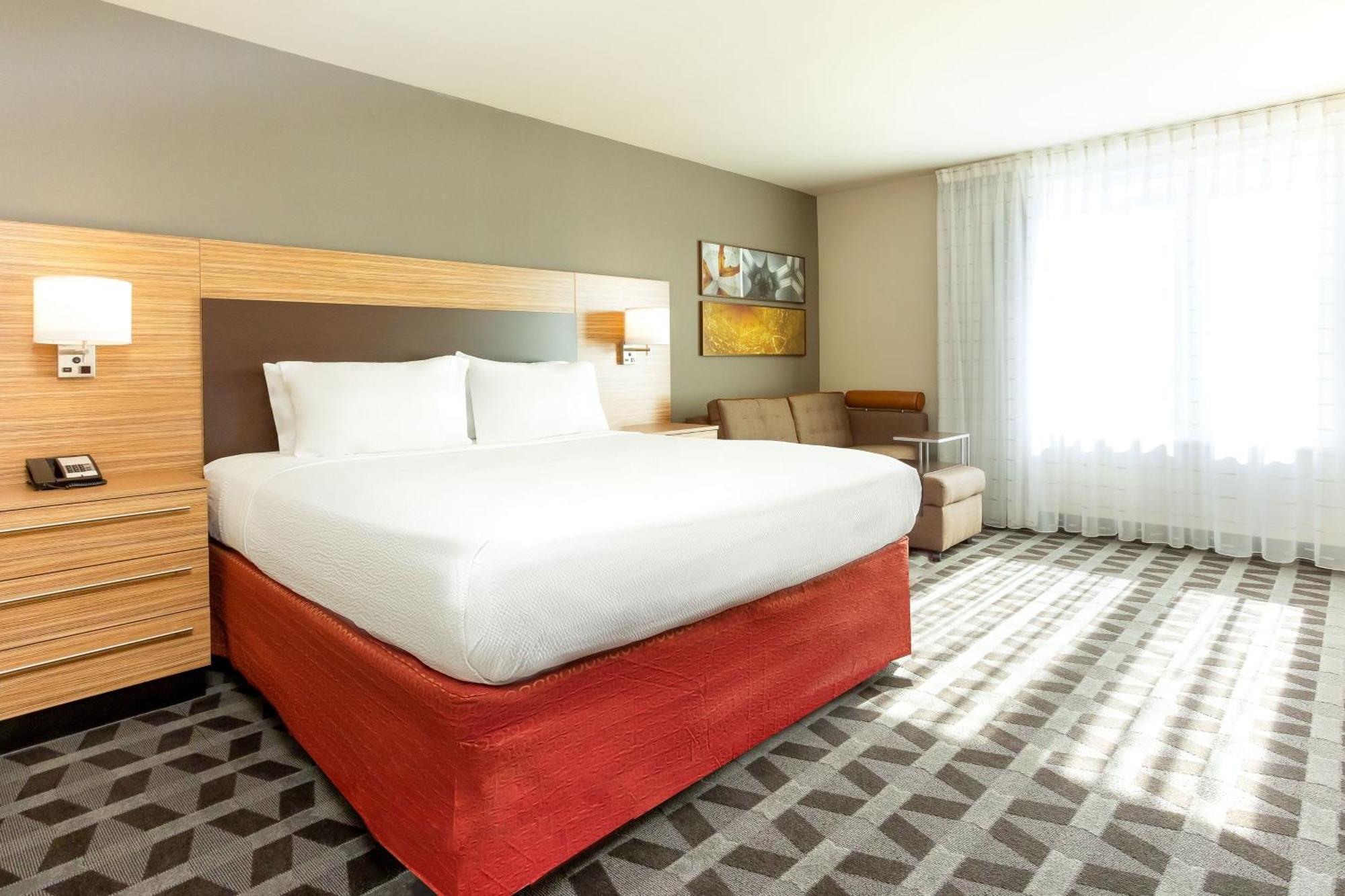 Hotel Towneplace By Marriott Vegas Stadium District 3*