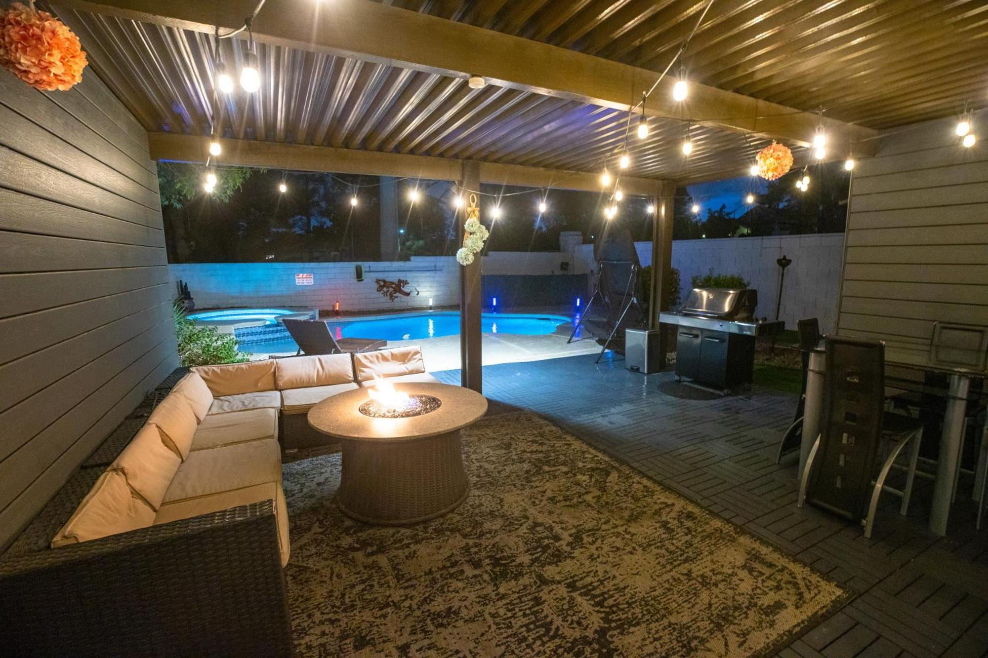 1800 Sqft House W/heated Pool Spa 13min From Strip Las Vegas