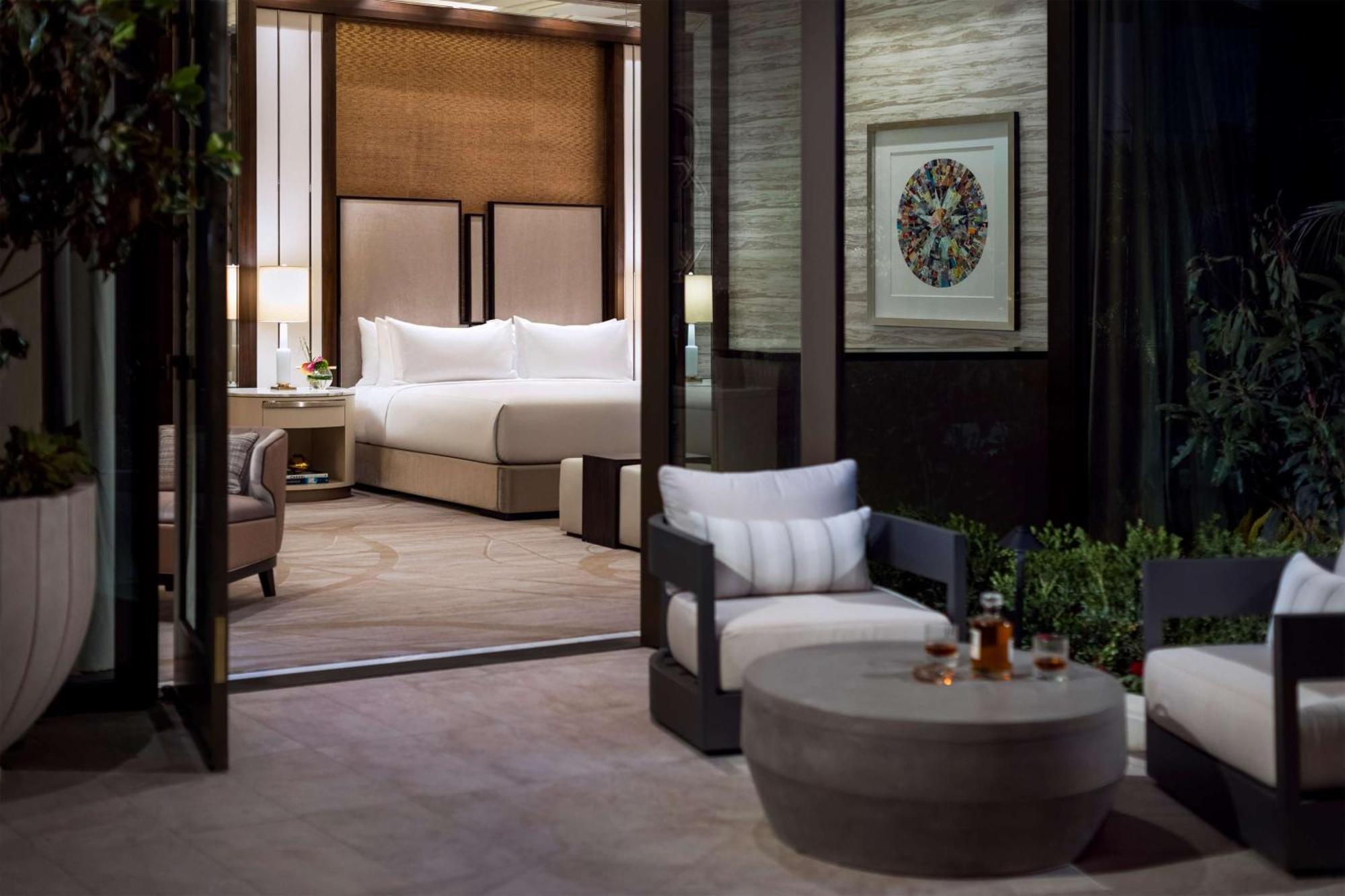 Crockfords Vegas, Lxr & At World 5* Las Vegas
