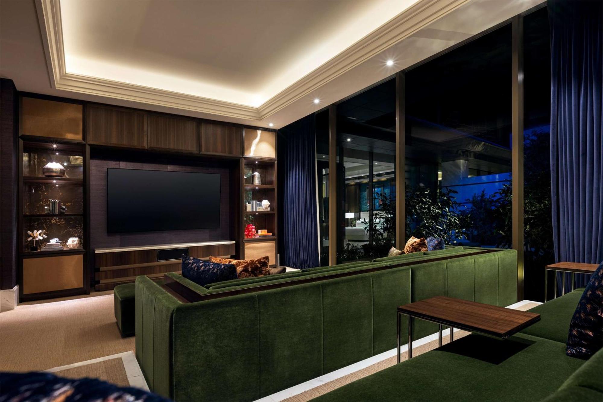 Crockfords Vegas, Lxr & At World Resort Las Vegas