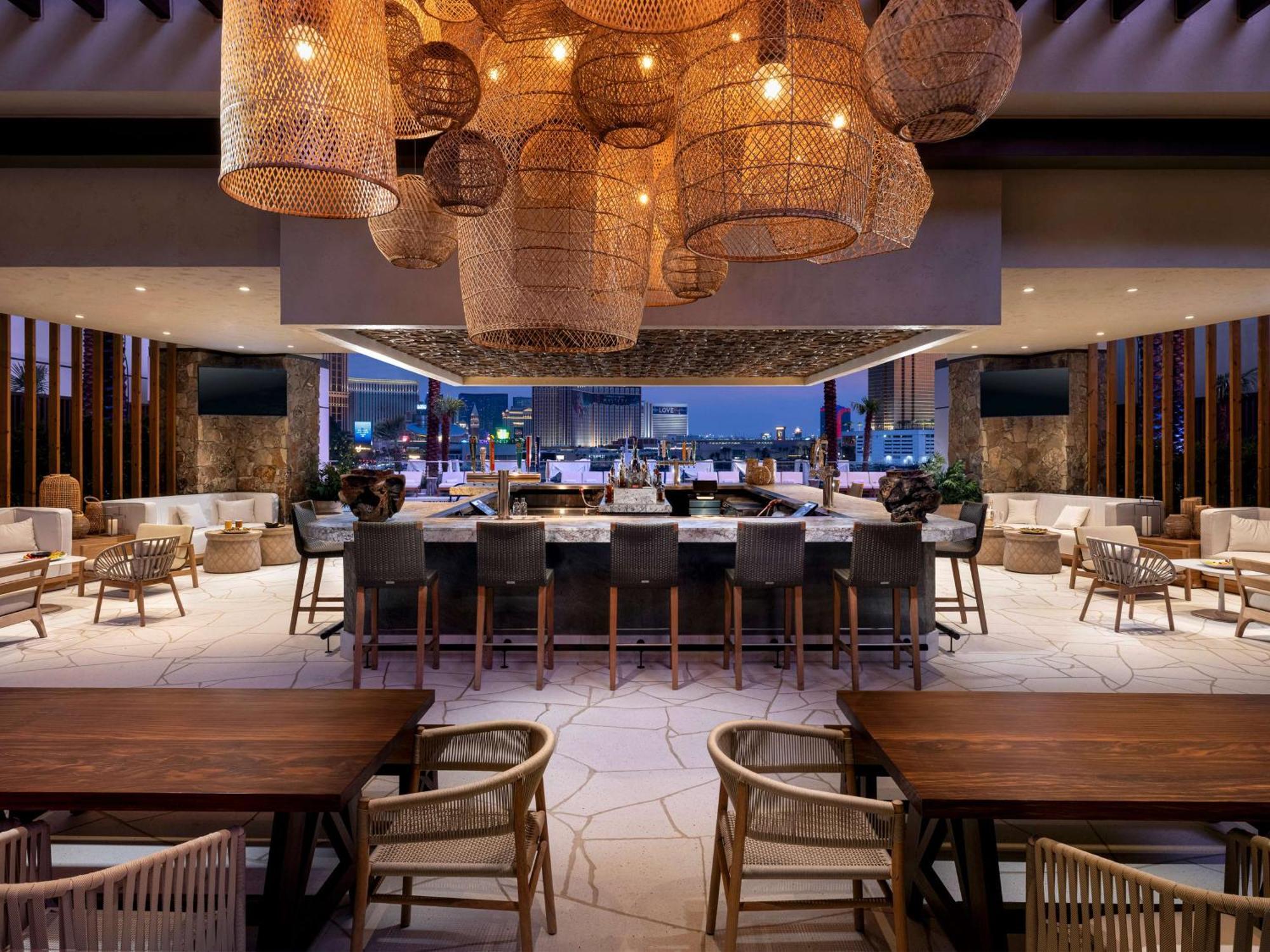 Crockfords Vegas, Lxr & At World Resort