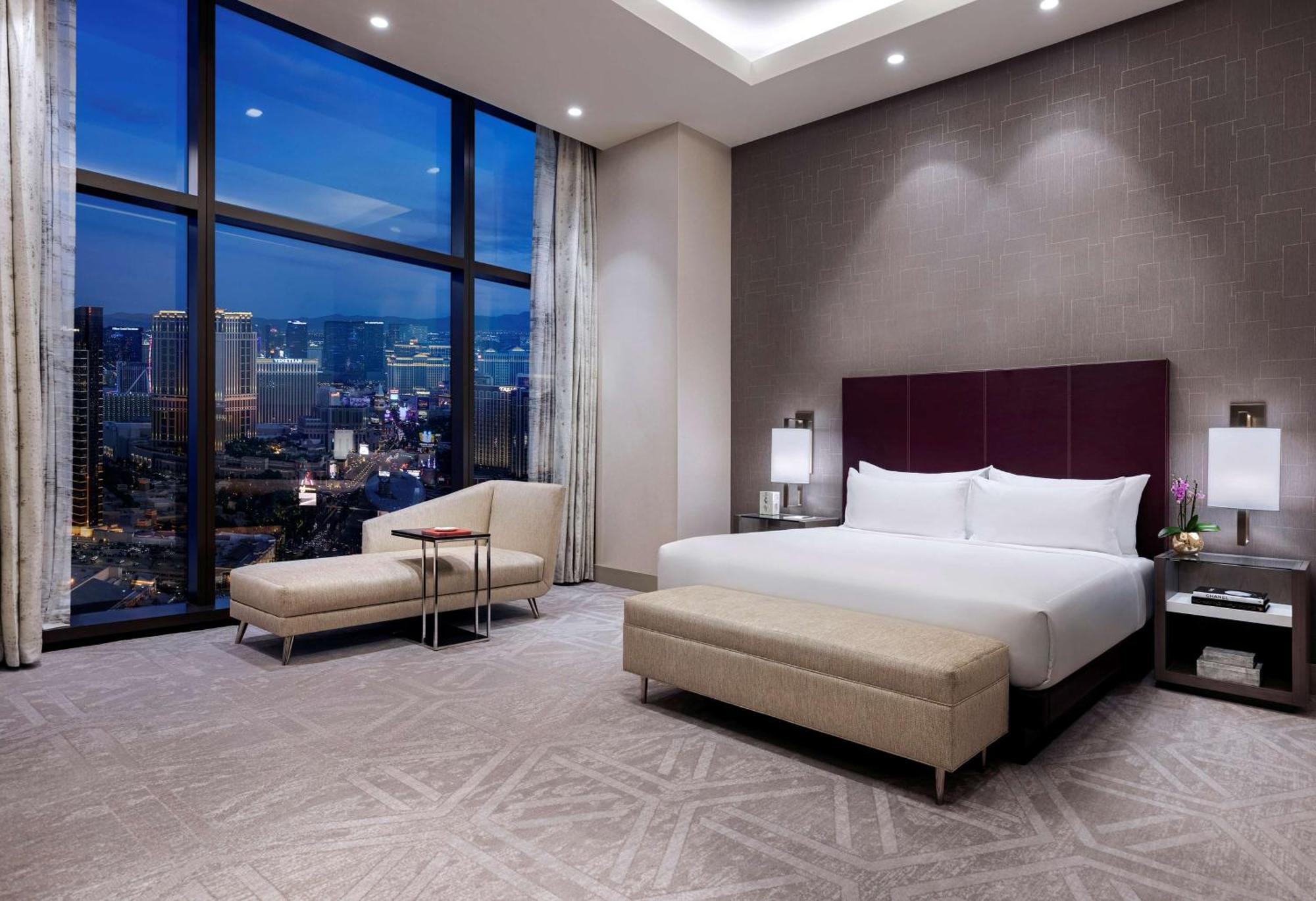 Crockfords Vegas, Lxr & At World 5* Las Vegas
