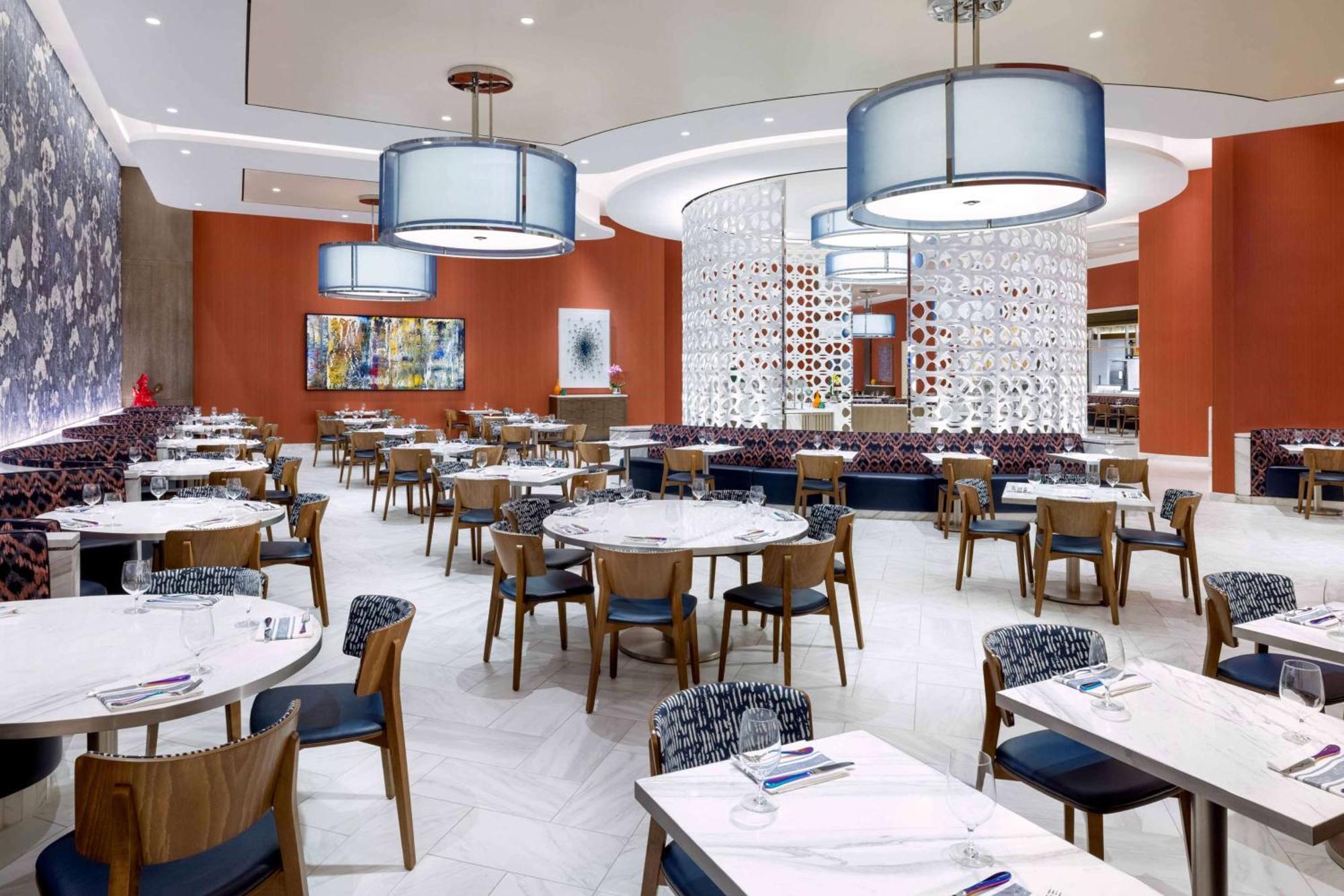 Resort Crockfords Vegas, Lxr & At World 5*