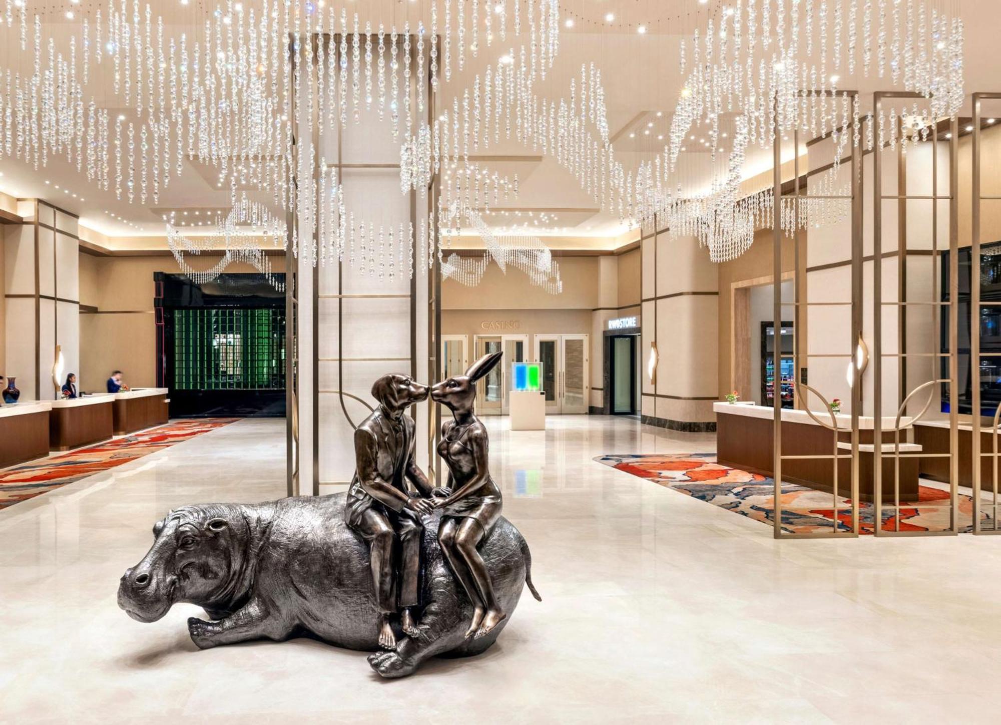 Resort Crockfords Vegas, Lxr & At World Las Vegas