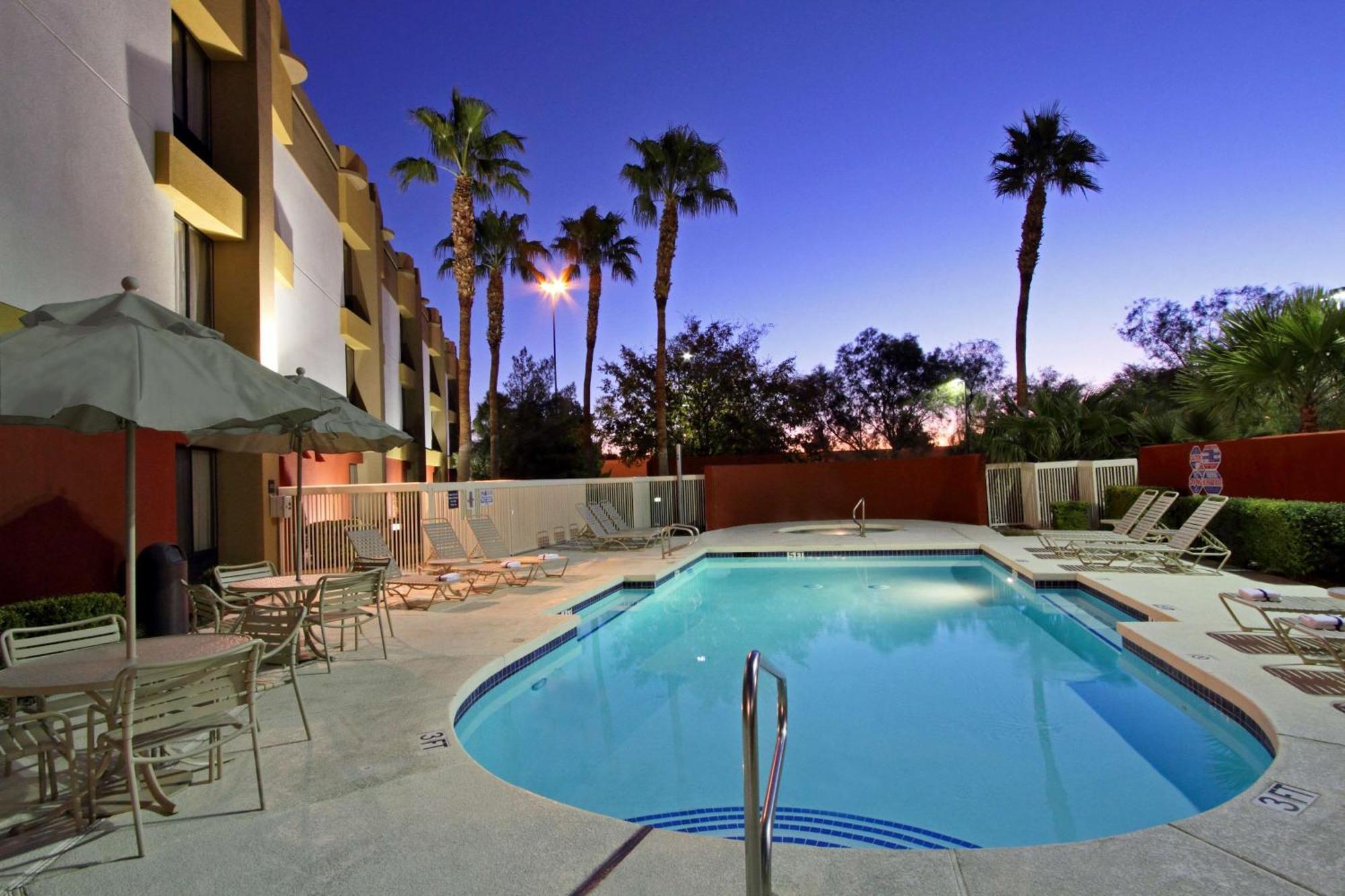 Hotel Hampton Vegas/summerlin 3*