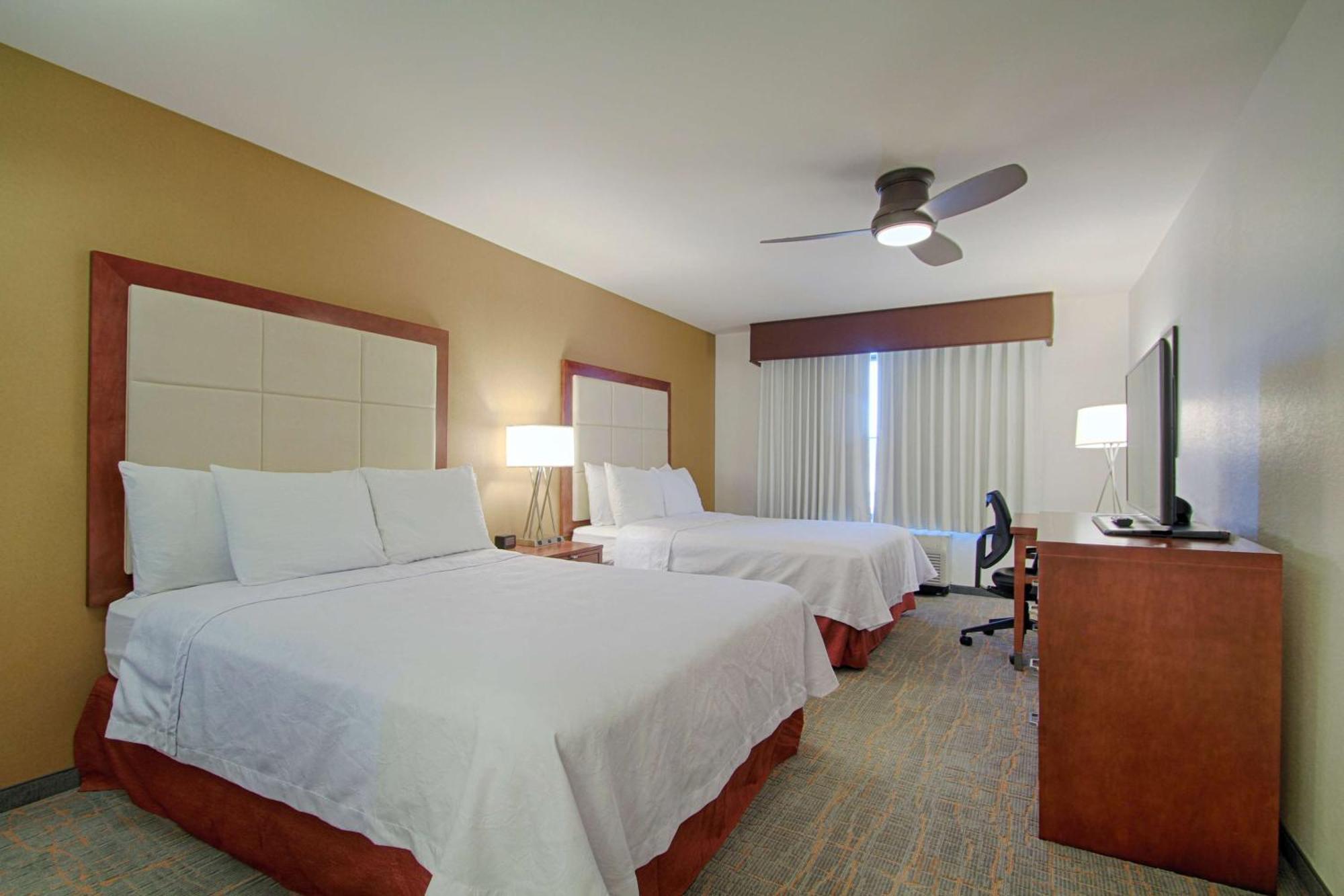 Hotel Homewood By Hilton Vegas Airport 3*