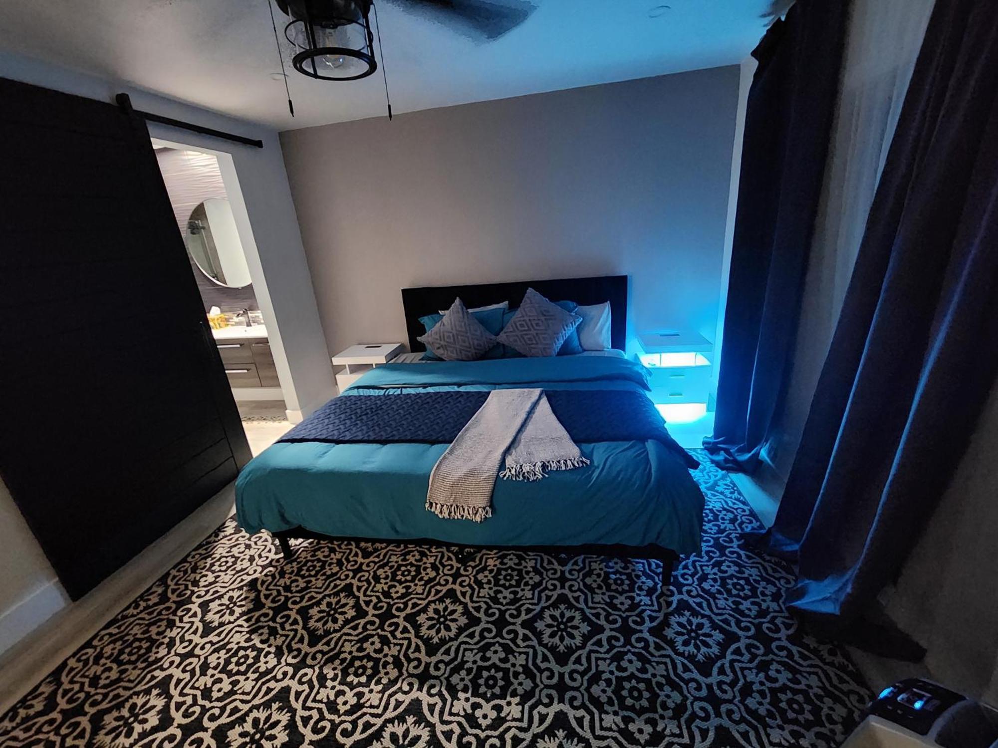 Сasa de vacaciones Location W Pool - Lv Convention & 3 Mi Strip & Fremont *