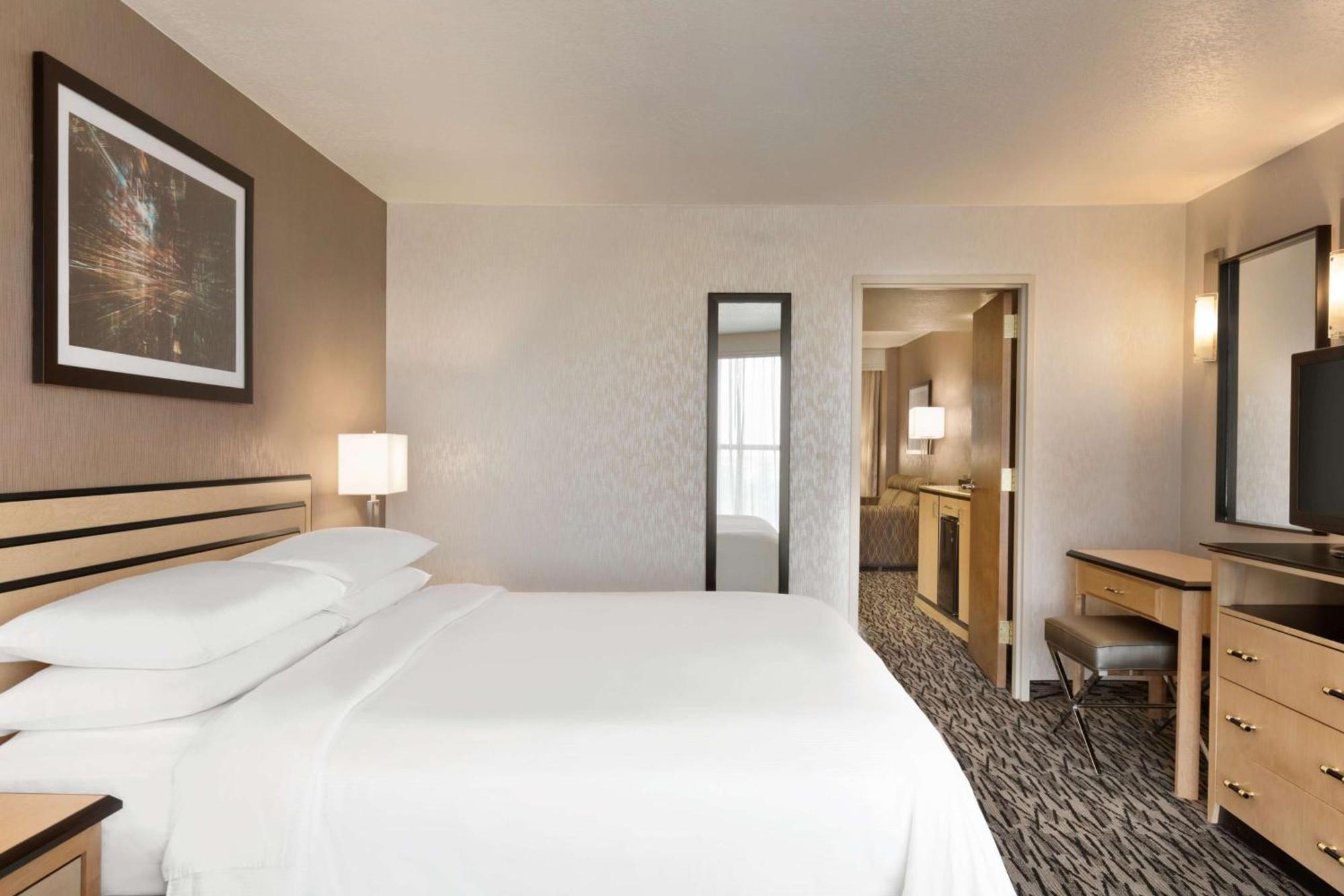 Hotel Embassy Vegas Convention Center Paradise Road 4*