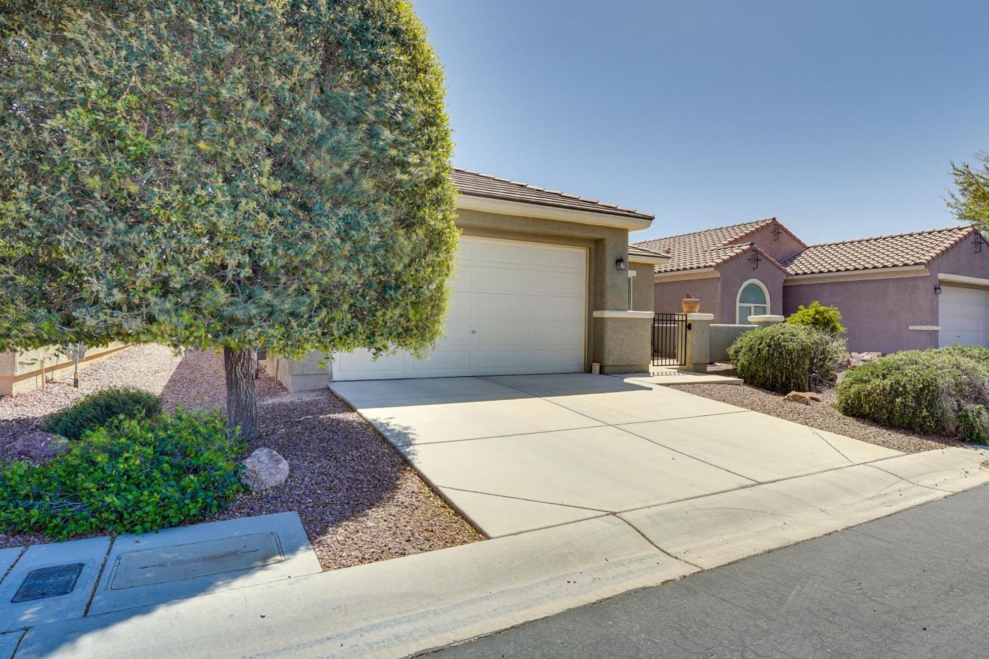 Dog-friendly Vegas With Private Yard Сasa de vacaciones