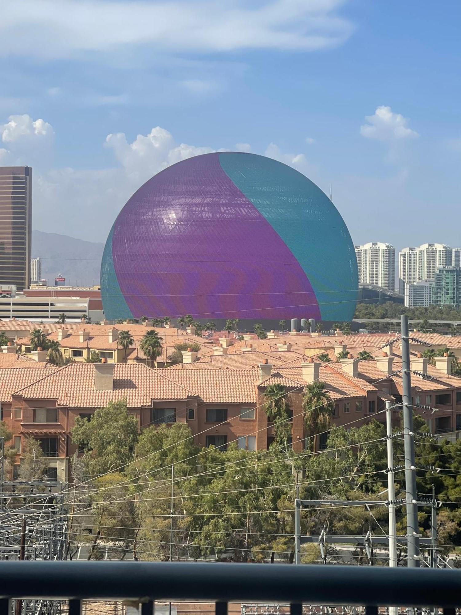 Modern Oasis Steps Away From The Vegas Strip * Las Vegas