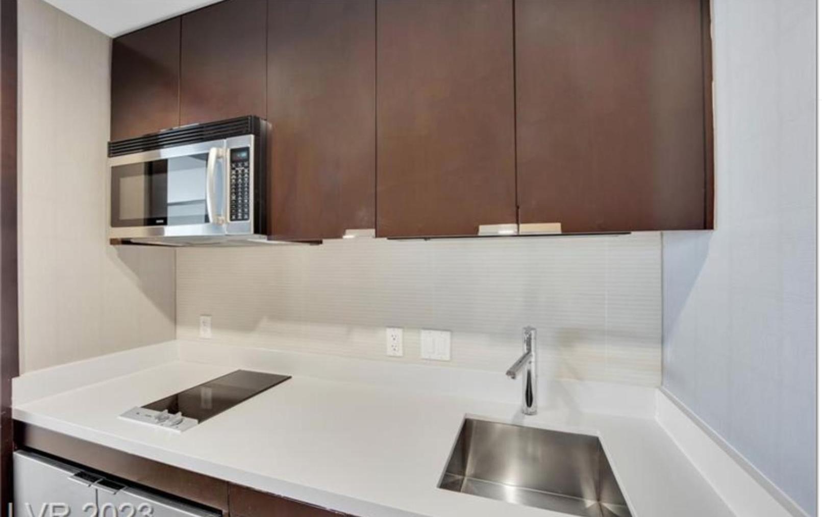 Apartahotel Vdara Beautiful On 22nd Flr Free Valet Parking Las Vegas