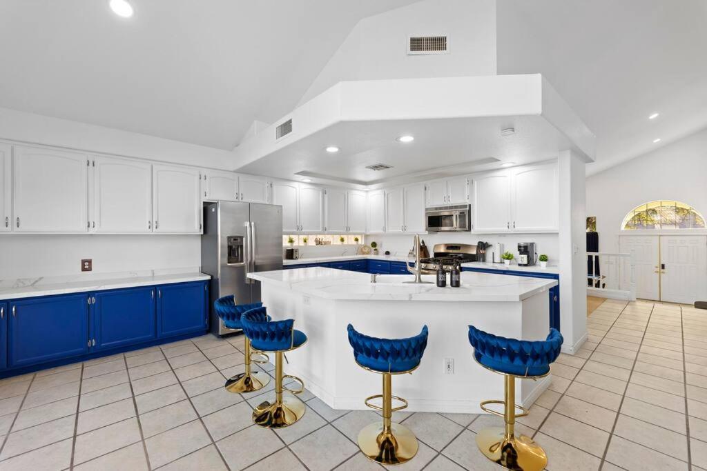 Heated Pool - Poker - 5 Min - Airport - 10-strip * Las Vegas