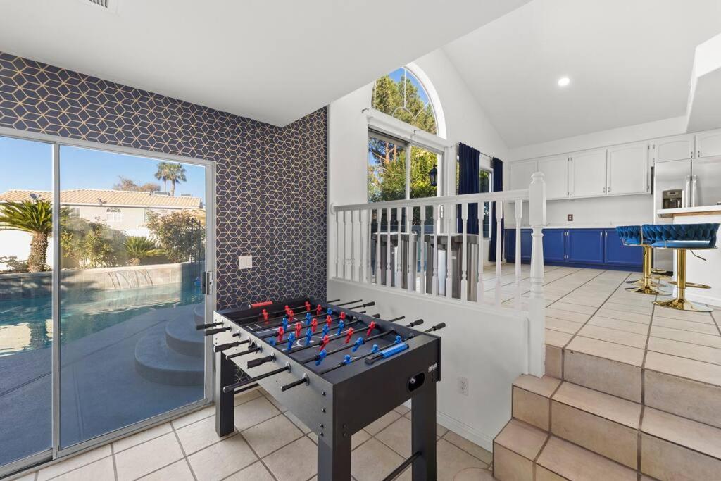 Heated Pool - Poker - 5 Min - Airport - 10-strip * Las Vegas