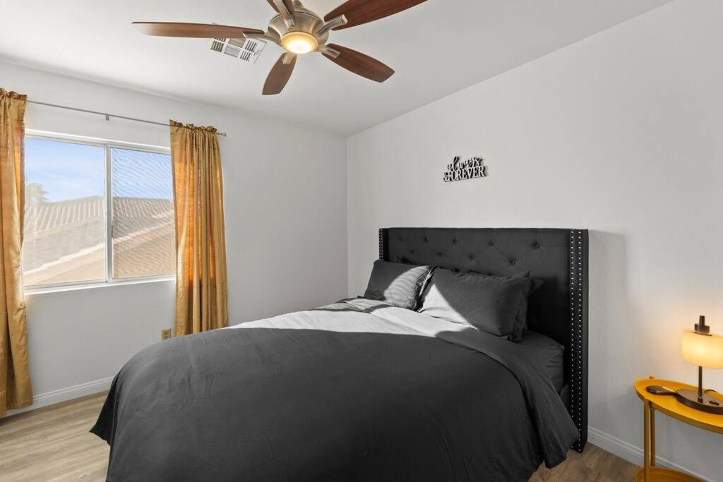 Holiday home Heated Pool - Poker - 5 Min - Airport - 10-strip *