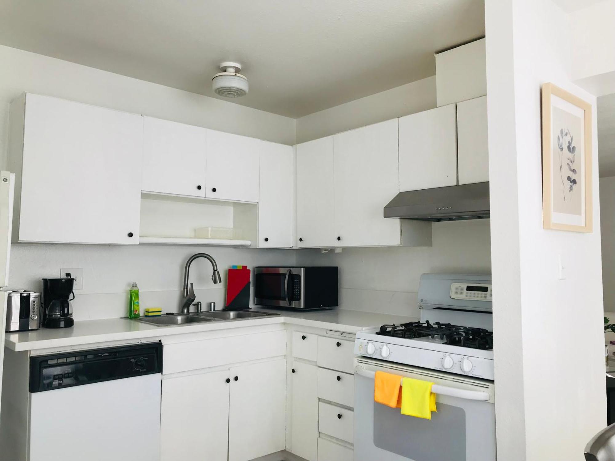 Super 1 Bedroom, Share Bathroom, Kitchen -1 Habitación en casa particular *
