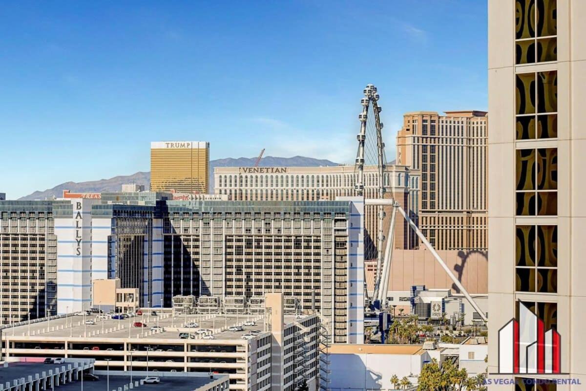 Сasa de vacaciones Mgm Signature-21-701 1br2ba F1 Strip View Balcony