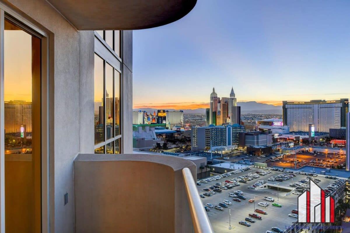 Mgm Signature-21-701 1br2ba F1 Strip View Balcony Сasa de vacaciones