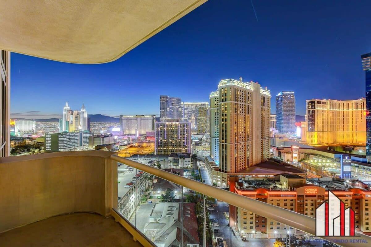 Сasa de vacaciones Mgm Signature-21-701 1br2ba F1 Strip View Balcony