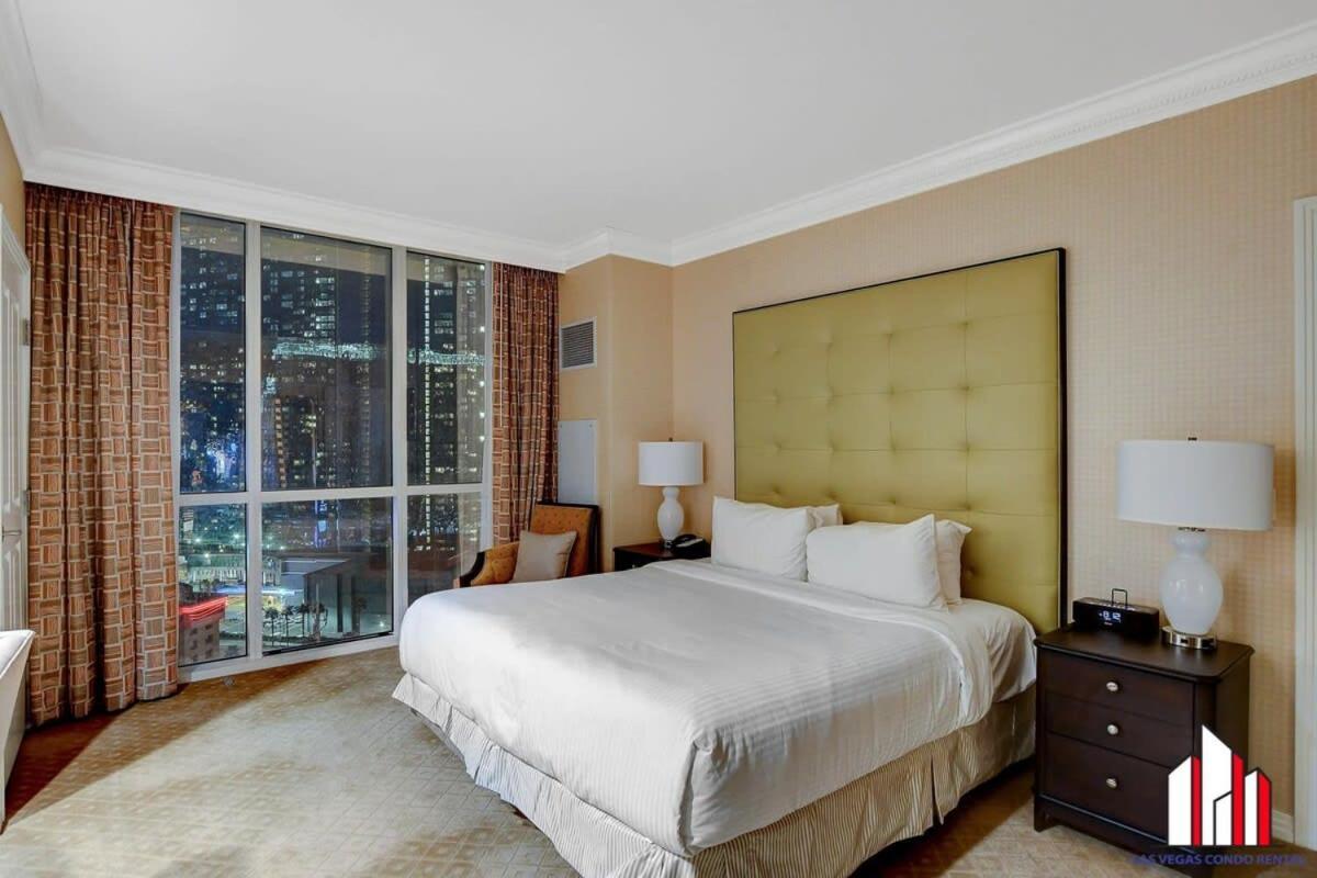 Сasa de vacaciones Mgm Signature-18-701 1br2ba Strip View Balcony *