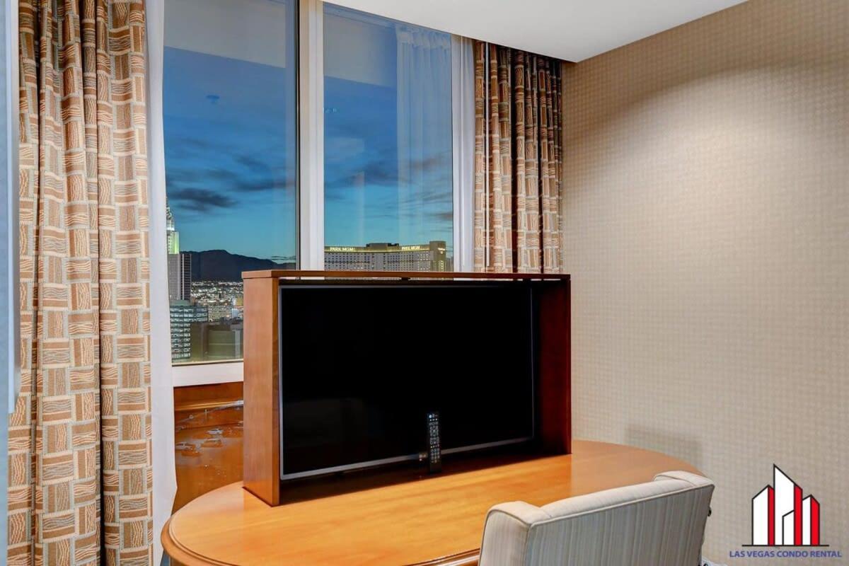 Mgm Signature-18-701 1br2ba Strip View Balcony Las Vegas