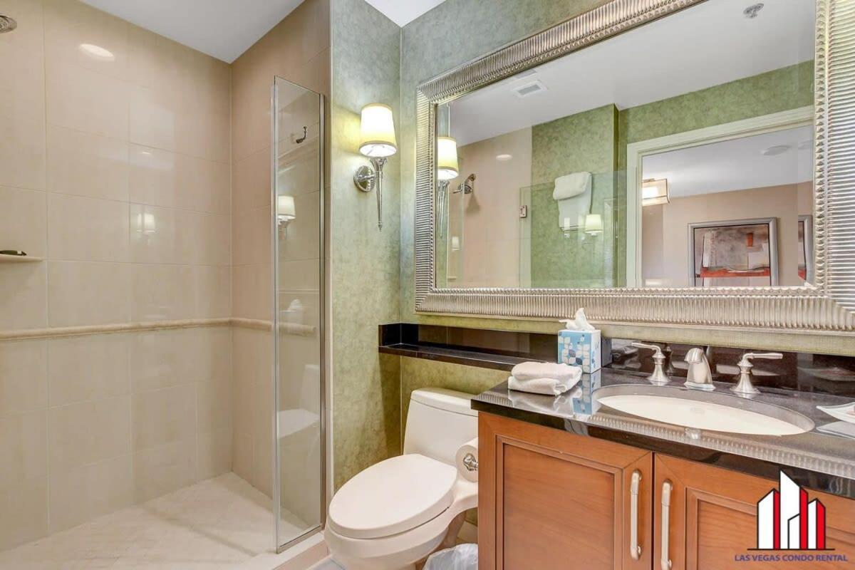 Signature 2br3ba Balcony Combo Units 18-701 And 03 *
