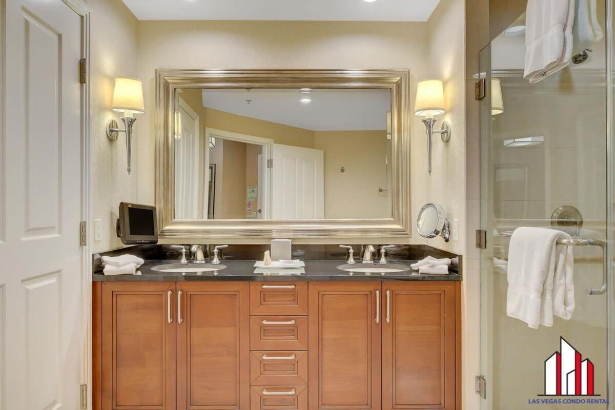 Сasa de vacaciones Signature 2br3ba Balcony Combo Units 18-701 And 03 Las Vegas