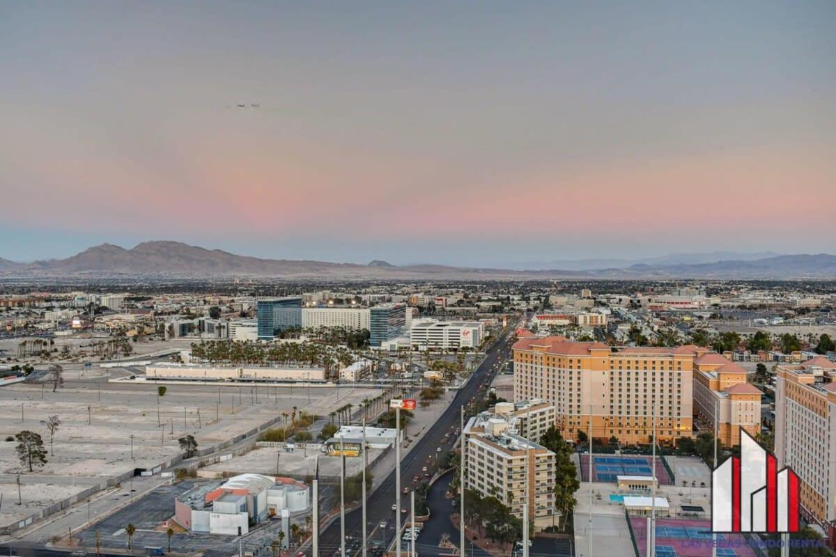 Signature 2br3ba F1 View Balcony Ste 28-814 And 16 Holiday home