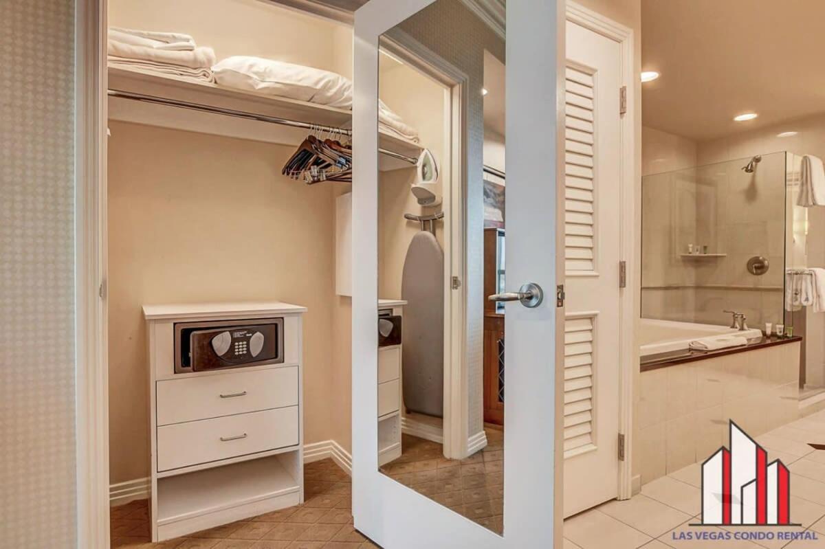 Holiday home Signature 2br3ba F1 View Balcony Ste 28-814 And 16 Las Vegas