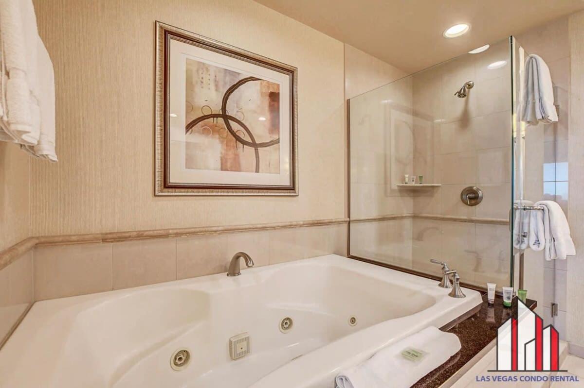 Signature 2br3ba F1 View Balcony Ste 28-814 And 16 Сasa de vacaciones