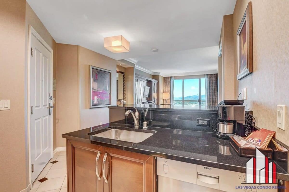 Mgm Signature-28-814 1br 2ba F1 Pits View Balcony Сasa de vacaciones