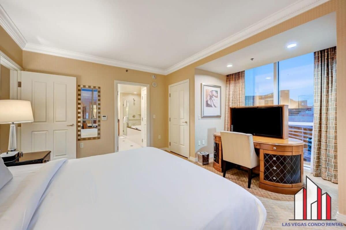 Mgm Signature-08-801 1br2ba F1 Strip View Balcony Сasa de vacaciones