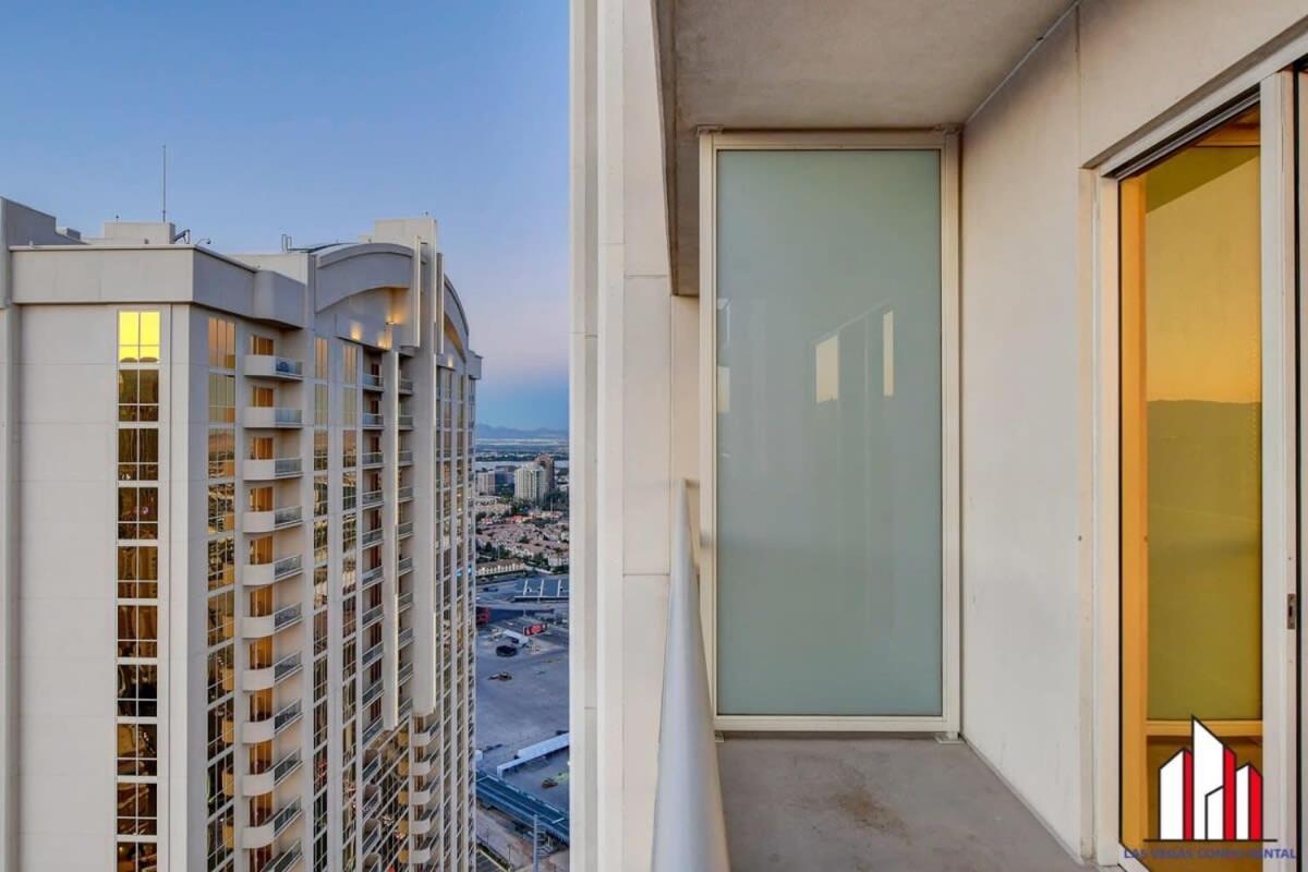 Сasa de vacaciones Mgm Signature-36-705 F1 Track & Strip View Balcony *