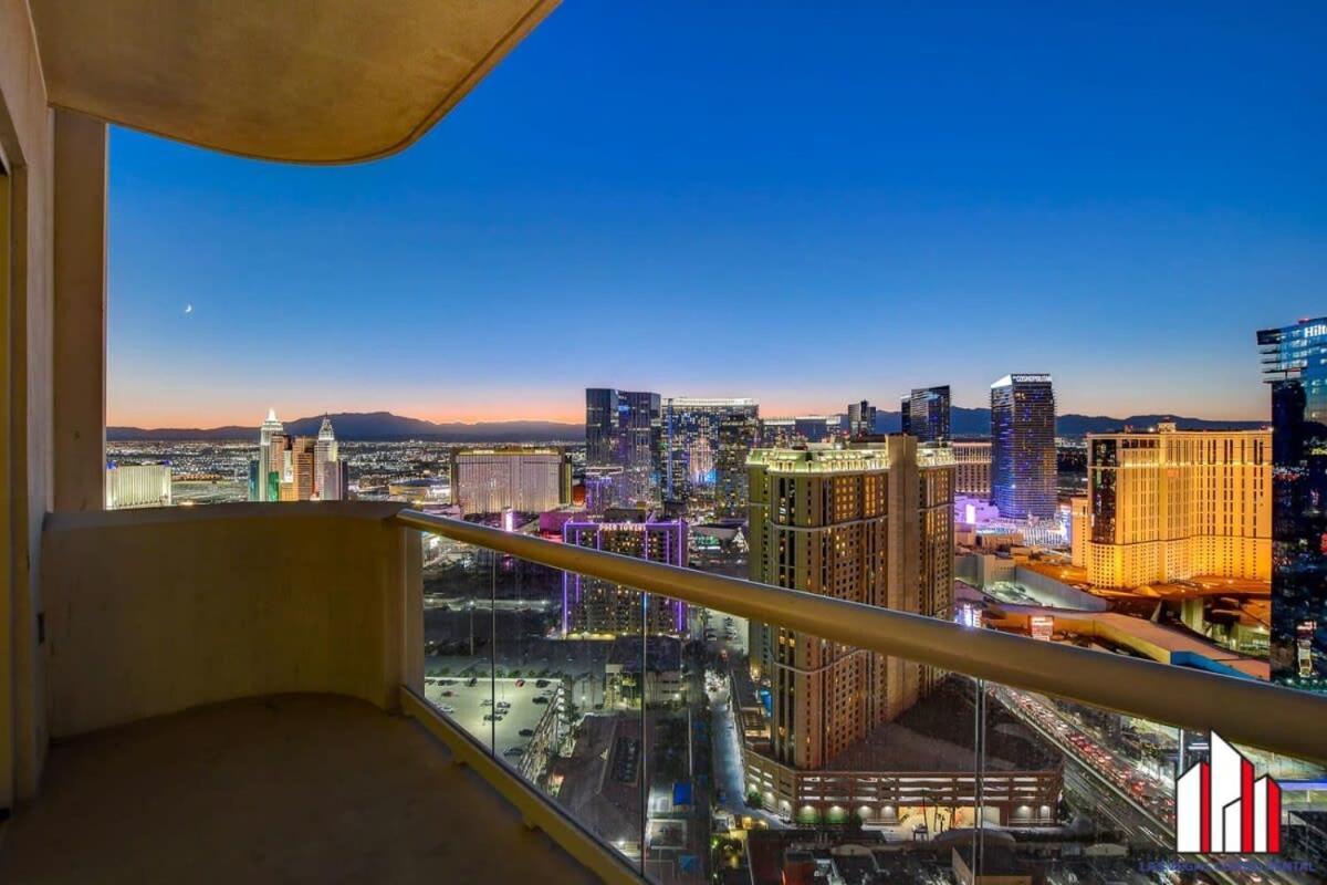 Mgm Signature-36-705 F1 Track & Strip View Balcony Las Vegas