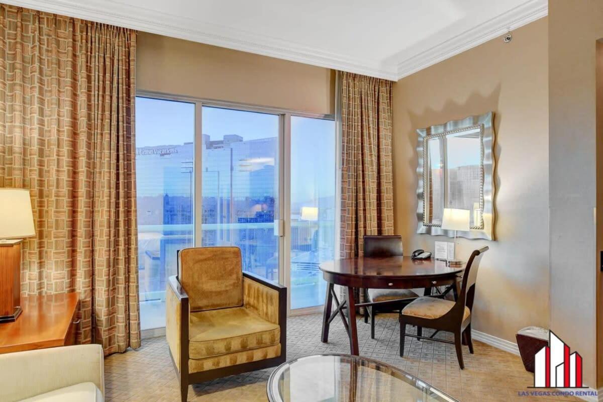 Сasa de vacaciones Mgm Signature-36-705 F1 Track & Strip View Balcony *