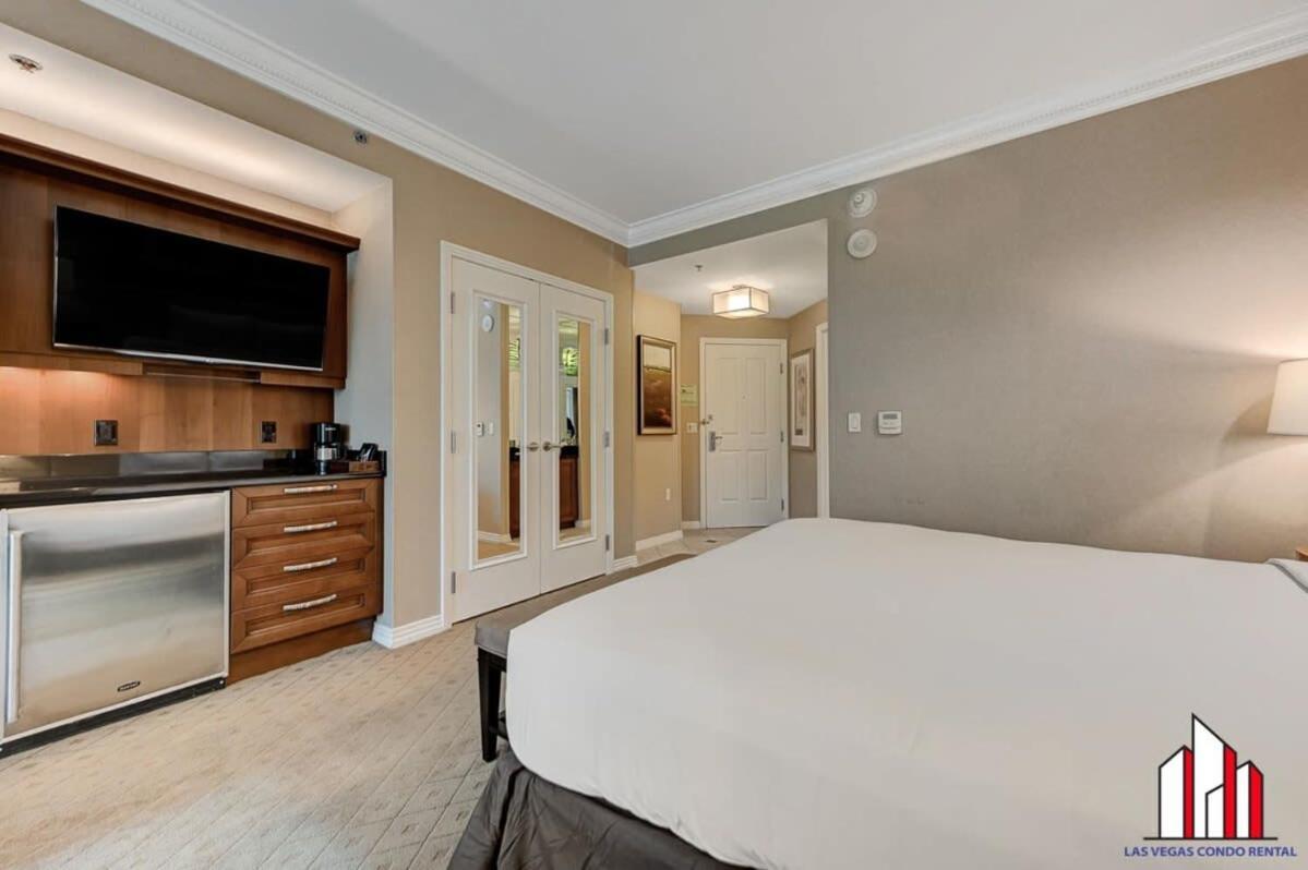 Сasa de vacaciones Mgm Signature-04-705 Strip View Balcony *