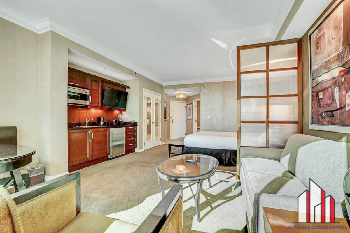 Mgm Signature-11-604 Jacuzzi