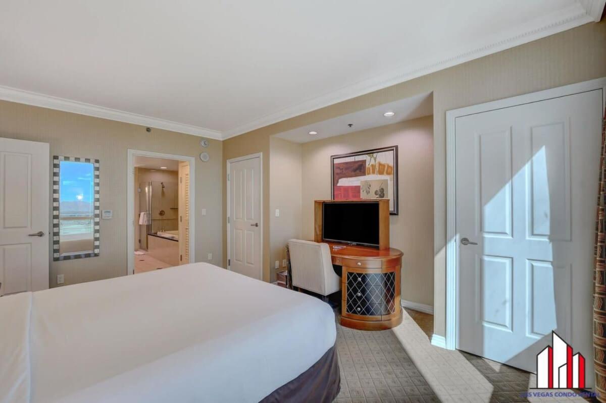 Mgm Signature-20-608 1br 2ba Balcony Jacuzzi *