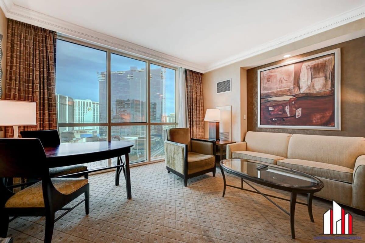 Mgm Signature-15-611 Strip View Jacuzzi *