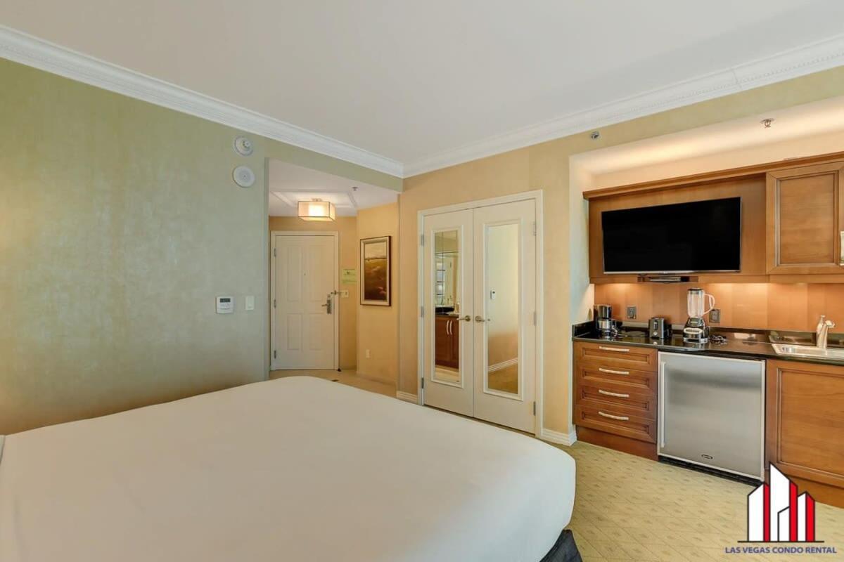 Сasa de vacaciones Mgm Signature-22-611 Strip View Jacuzzi *